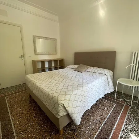 Casa Ele * ג'נובה